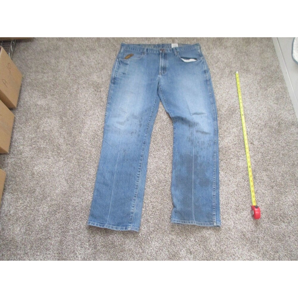 Ariat M4 Low Rise BootCut Jeans mens 38x34 blue
